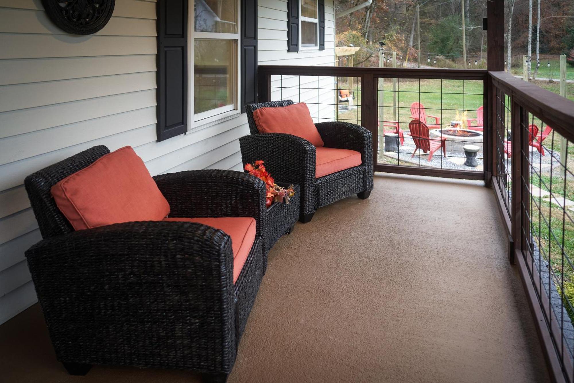 Entertainment Galore! Luxurious Property, Spectacular & Peaceful Setting, Great Location, Close To Major Attractions!! Pigeon Forge Buitenkant foto